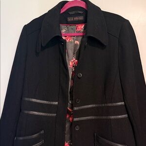 Via Spiga Black Trench Coat with Floral Lining